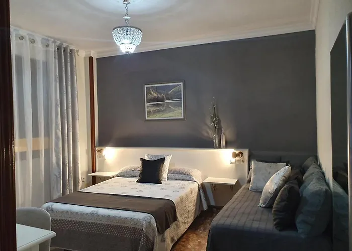 Luna-Guest Rooms