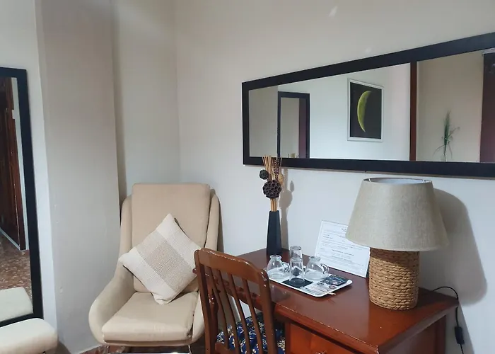 Luna-Guest Rooms